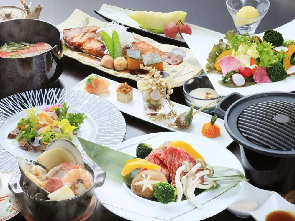 〜IRORIダイニング〜 ゆとりろ西伊豆の夕食