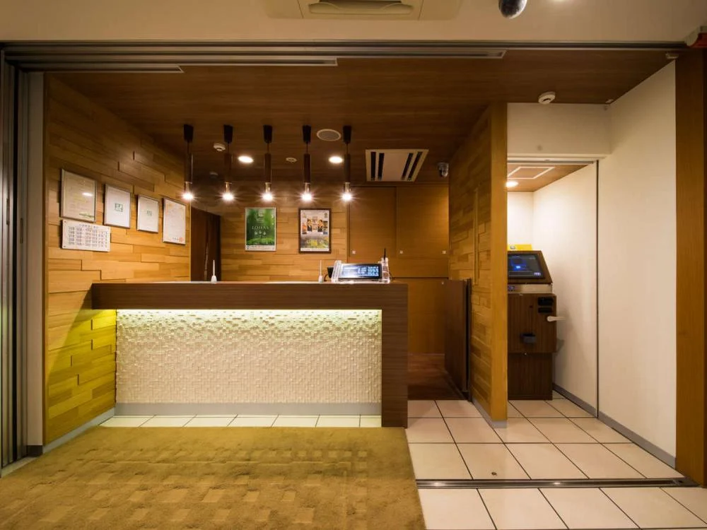 天然温泉 出流の湯 スーパーホテル小山のロビー