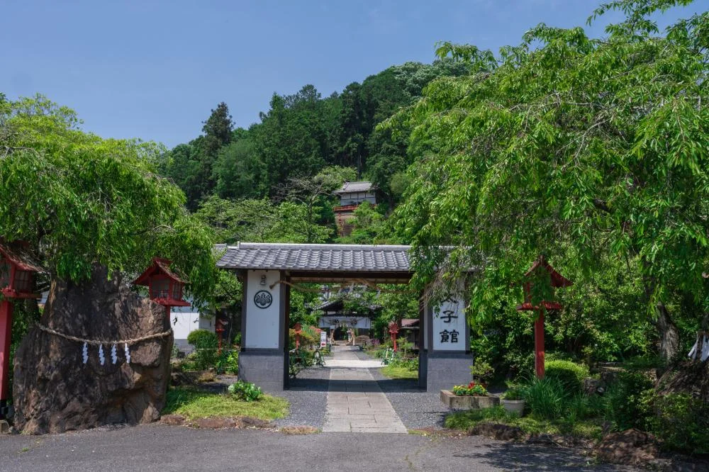 柏倉温泉 太子館の外観