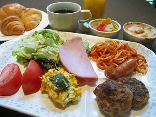 ホテル機山館の朝食