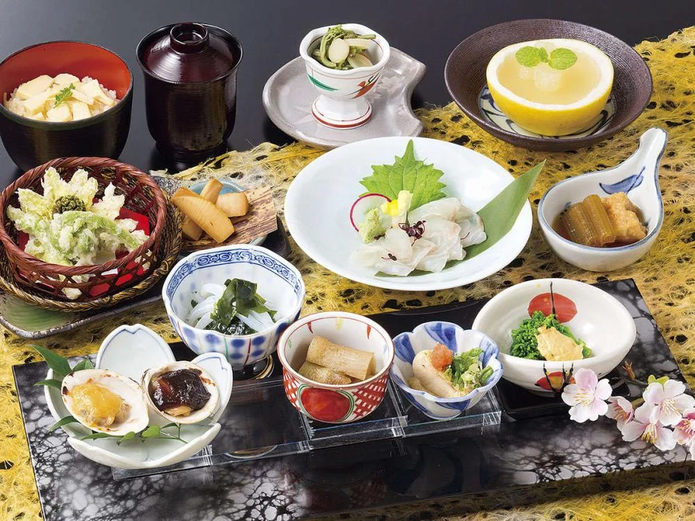 都市センターホテル(リーガロイヤルホテルグループ)の夕食