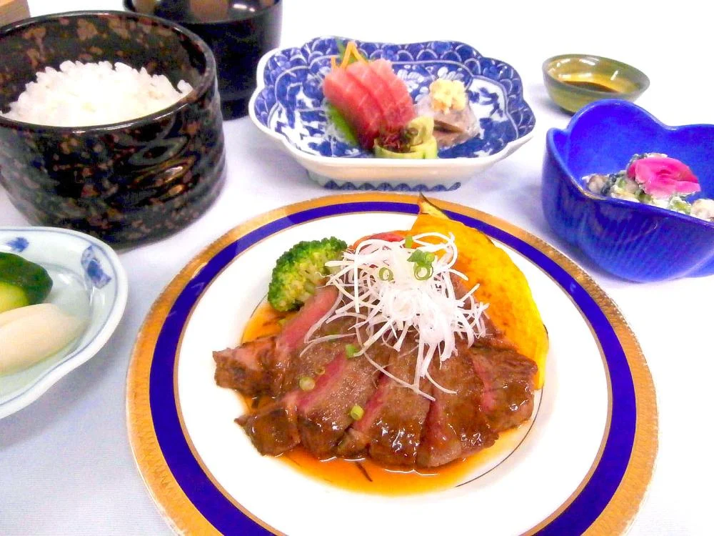 東京グランドホテルの夕食