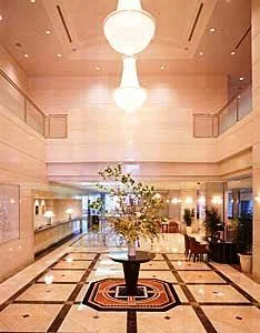 ホテルルポール麹町(地方職員共済組合麹町会館)のロビー