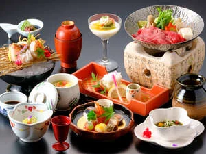 三朝温泉　旬彩の宿　いわゆの夕食