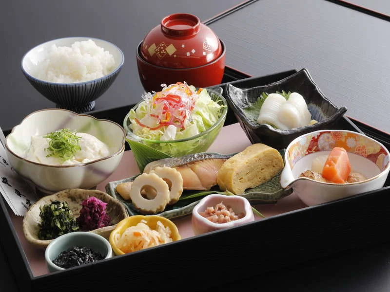 三朝温泉　依山楼　岩崎 朝食