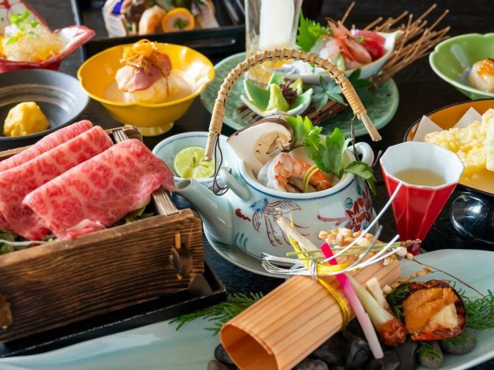 皆生温泉　四季を奏でるさらさの宿　皆生つるやの夕食