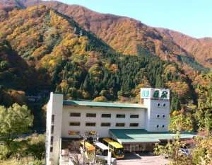 宇奈月温泉 お酒のお宿喜泉(旧:グリーンホテル喜泉)の外観
