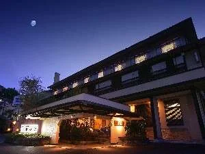 かみのやま温泉 葉山舘の外観