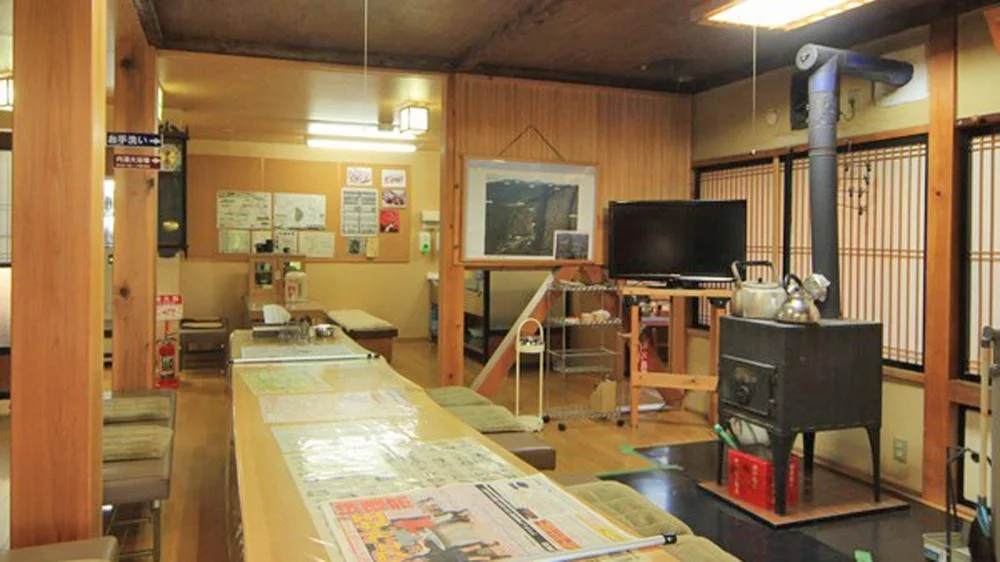 新高湯温泉 五つの絶景露天風呂 吾妻屋旅館のロビー