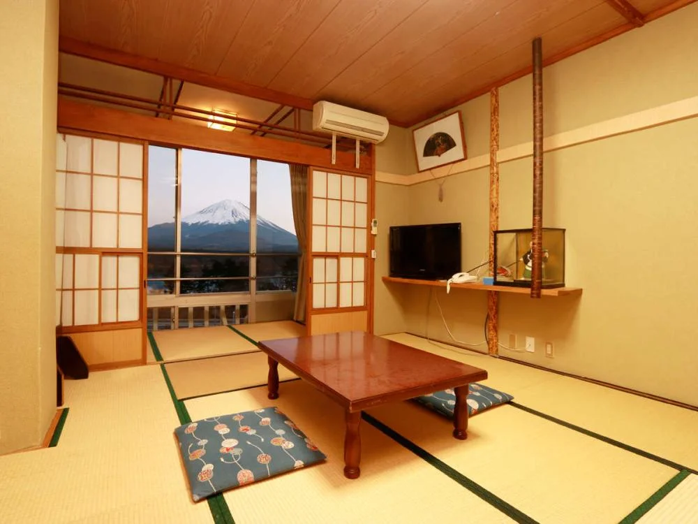 精進湖 富士山眺望の宿 精進マウントホテルの部屋