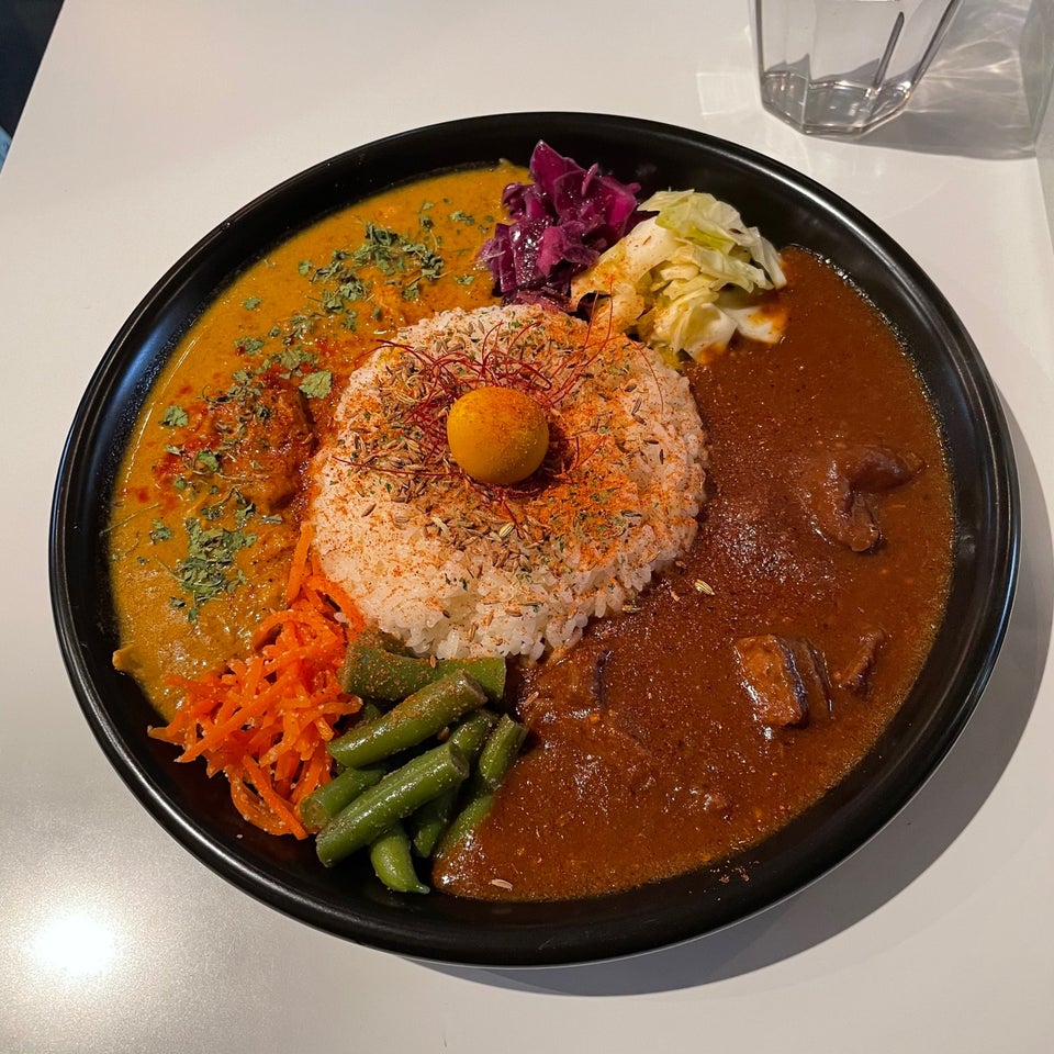 丸の内スパイス 1枚目