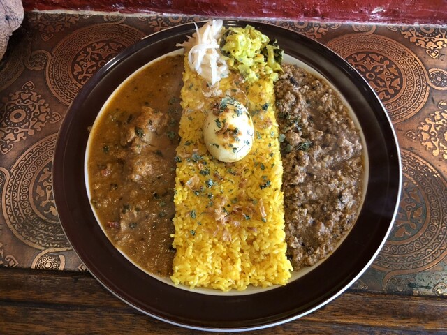 チャントルーズ 1枚目