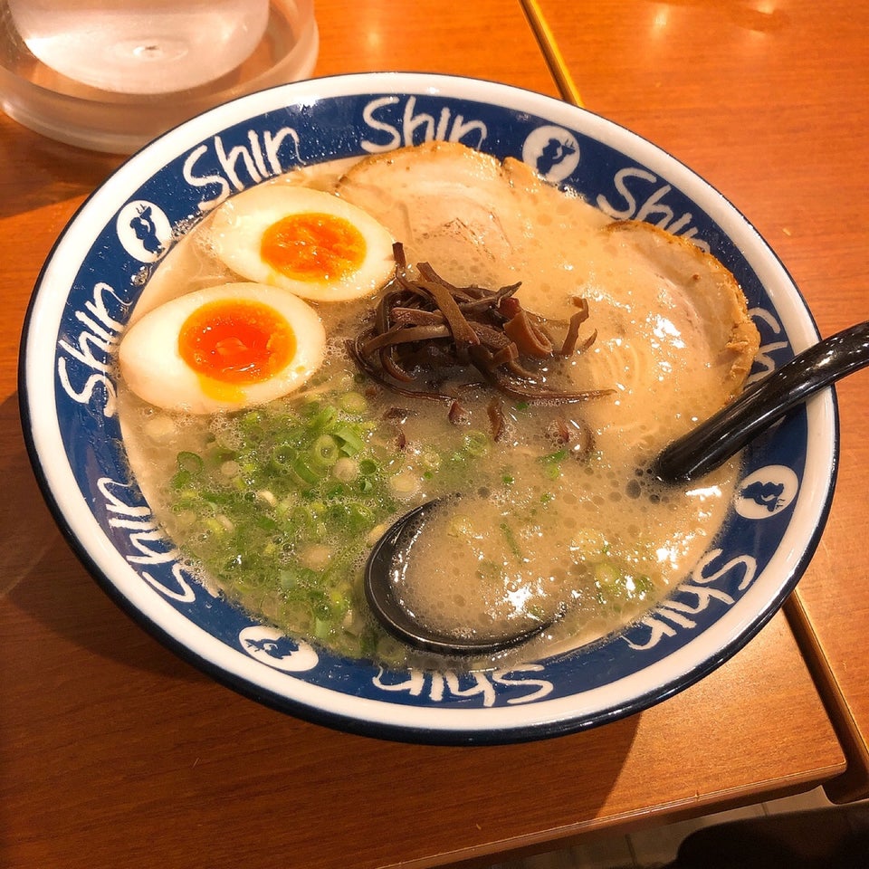 博多らーめん Shin-Shin 博多デイトス店 1枚目