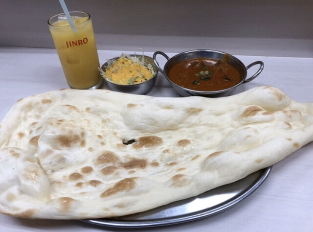 アイエヌ キッチン 作町店