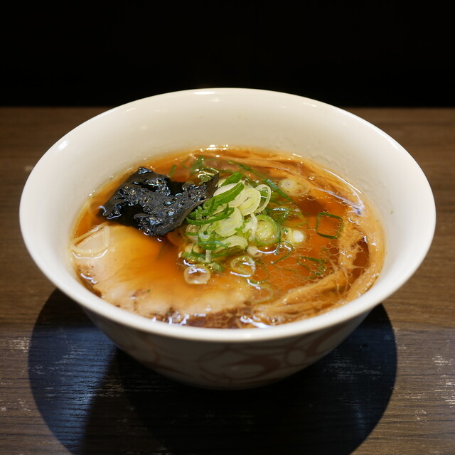 支那そばや 本店 1枚目