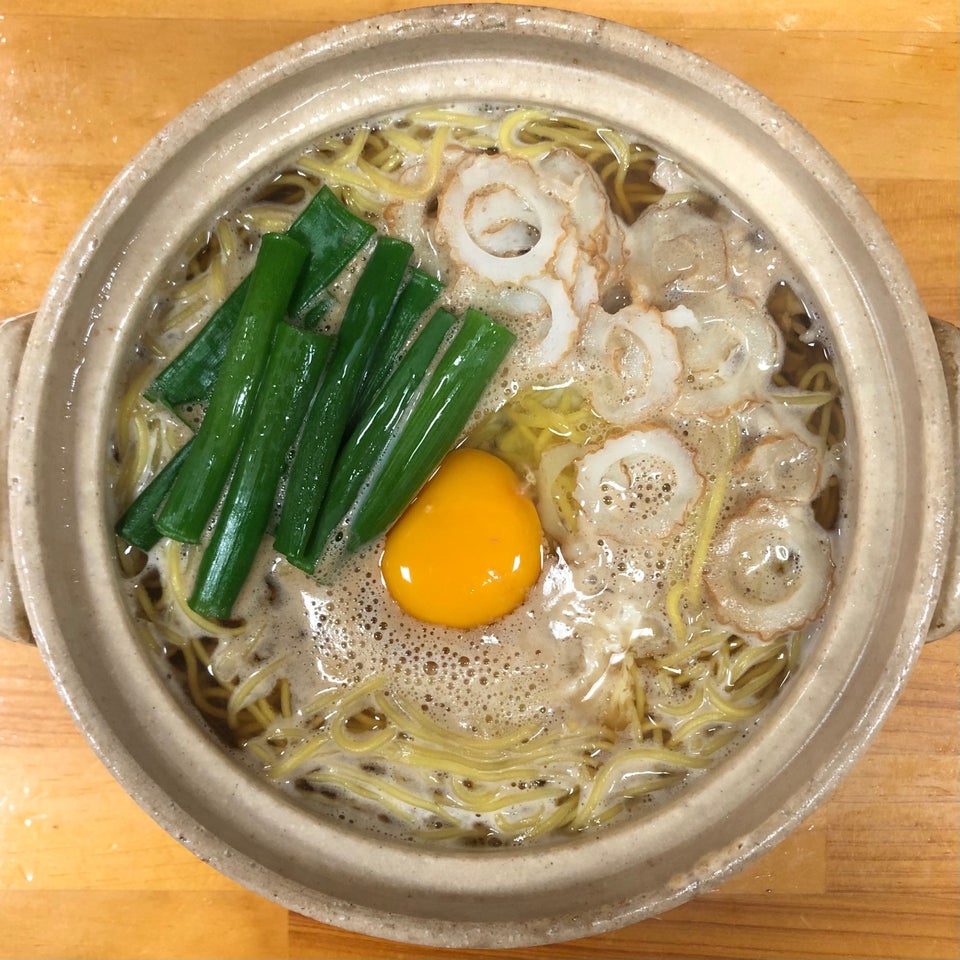 鍋焼きラーメン千秋