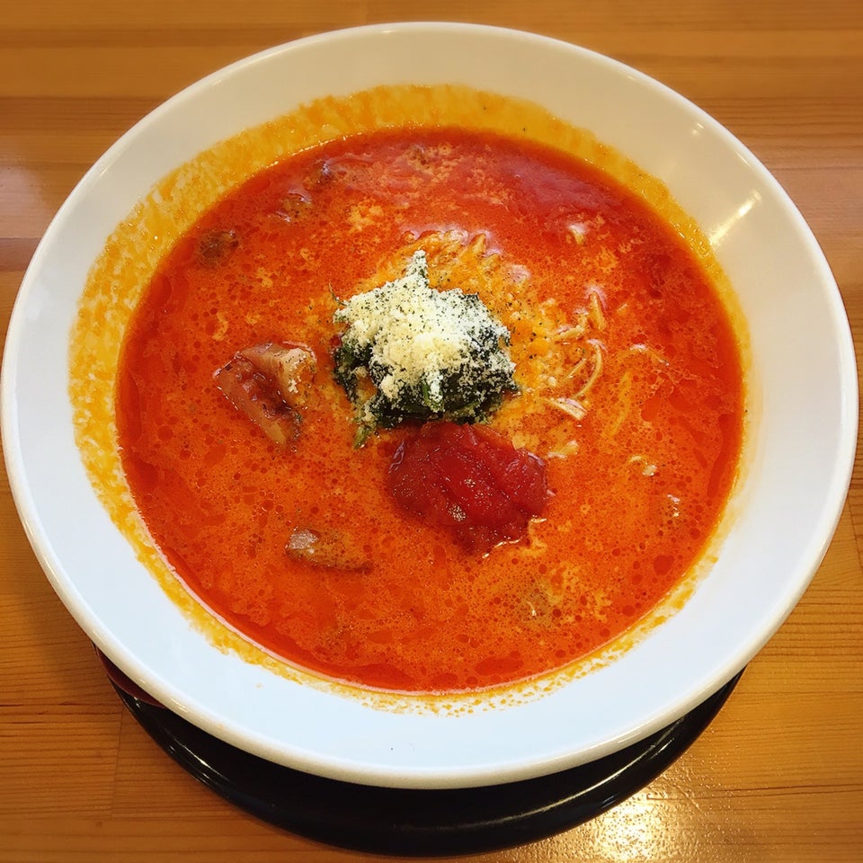 トマトラーメン あうわ 1枚目