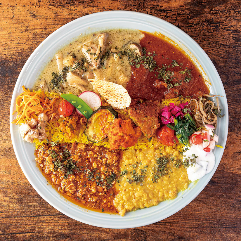 アジアごはんとスパイスカレー アドゥマン 1枚目