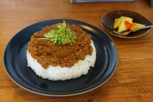 カレー屋 カルダモン 1枚目