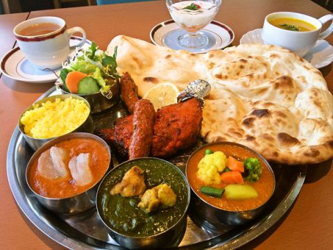 マハラジャ ダイニング 1枚目