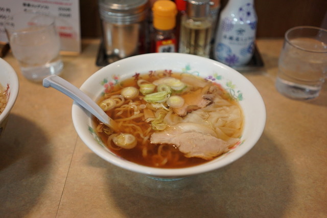 柳の下 末弘軒 本店