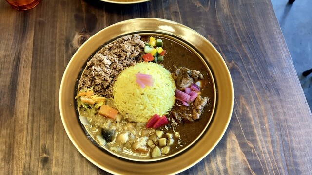 リブ スパイス 1枚目