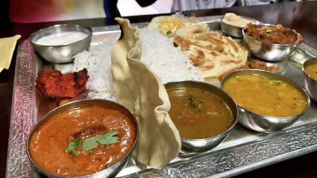 サガル・ラトナ