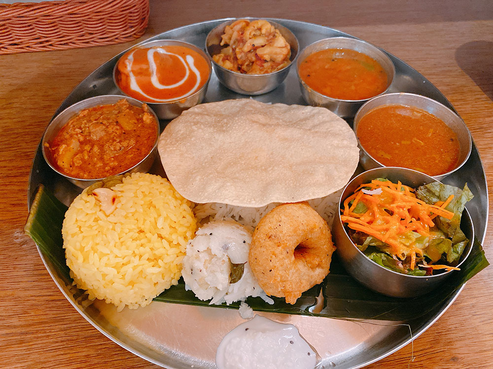 エリックサウス KITTE名古屋店 1枚目