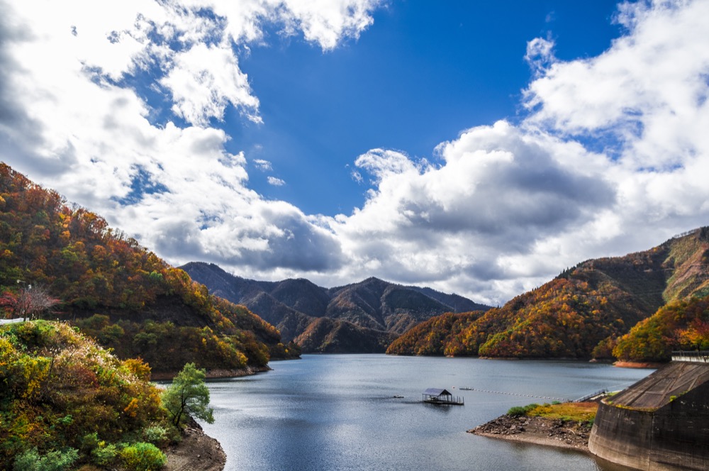 九頭竜湖