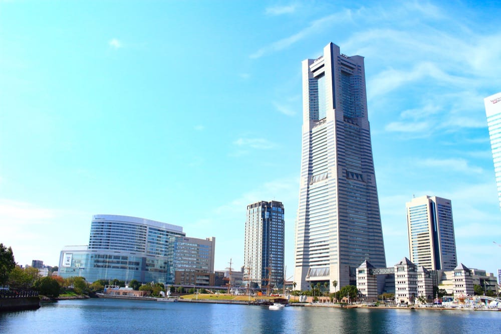 横浜ランドマークタワー