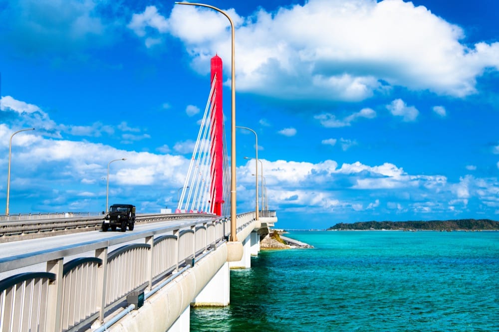 海中道路
