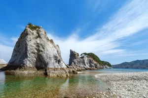 夏の観光スポットのイメージ