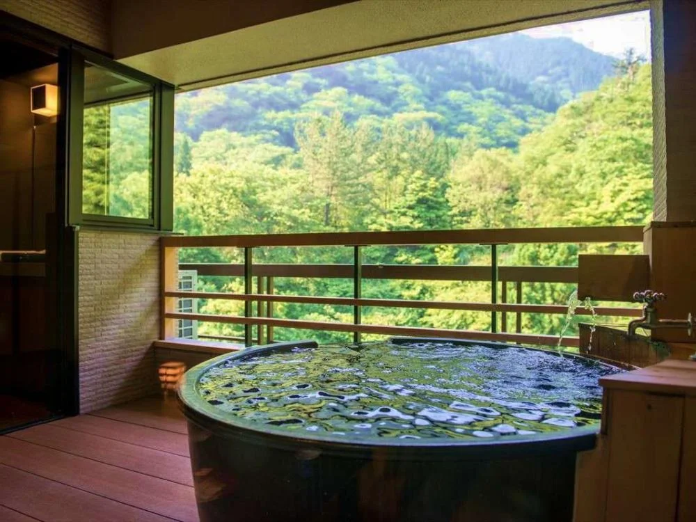 鶴岡で客室露天風呂が魅力のホテル・旅館