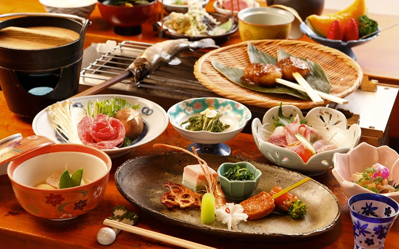 飛騨・高山で料理がおいしいホテル・旅館